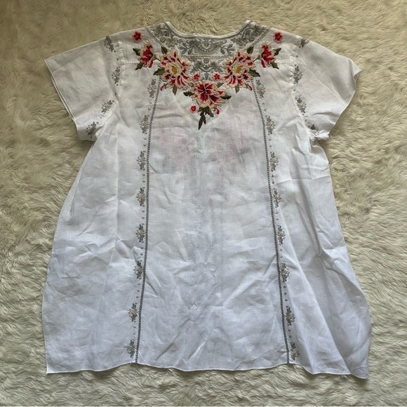 Johnny Was JWLA Top Christine Drape Shirt 100% Linen Floral Embroidered White M - Picture 3 of 12